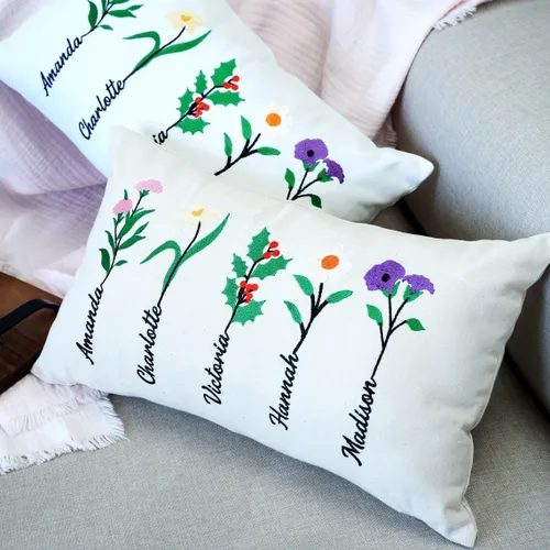Vista 2 de Funda de almohada lumbar bordada con flores de nacimiento, personalizada con nombres y diseño floral, almohada de algodón suave con cremallera