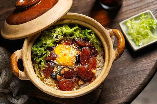 Vista 6 de Pearl River Bridge Salsa de soja ligera, salsa de soja china para condimentos multiusos, saborizante, condimento perfecto para cocina china, sushi