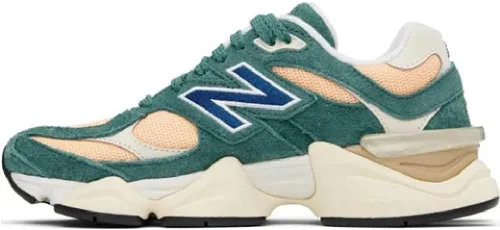 Vista 20 de New Balance Men's 9060 Sneakers beige gris