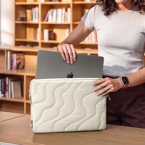 Vista 11 de tomtoc 360 Protective Puffy Laptop Sleeve Kit for 13-inch MacBook Air 2026 Snowberg