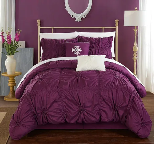 Queen · Morado