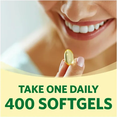 Vista 4 de Cápsulas blandas de vitamina D3 Spring Valley, 125 mcg por cápsula, 5,000 UI, 400 unidades y rodillo de hielo de regalo para la cara