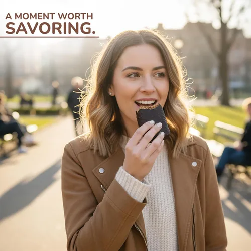 Vista 6 de Rawmantic chocolate Barra de proteína vegana de algarroba de 2.12 onzas, 2.12 oz, 12 barras