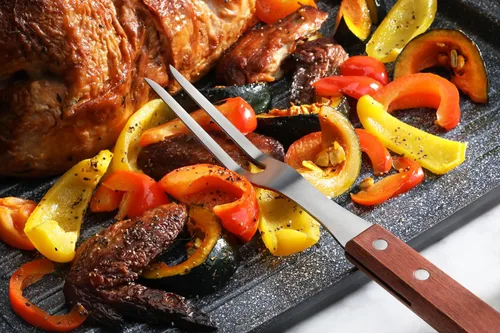 Vista 9 de New Star Foodservice Tenedor para barbacoa de grado comercial, mango de madera (13 pulgadas)