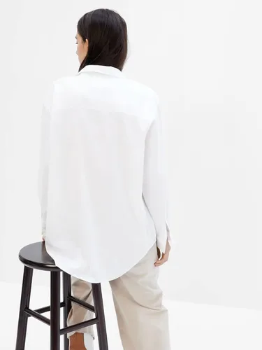 Vista 6 de GAP Women's Big Shirt