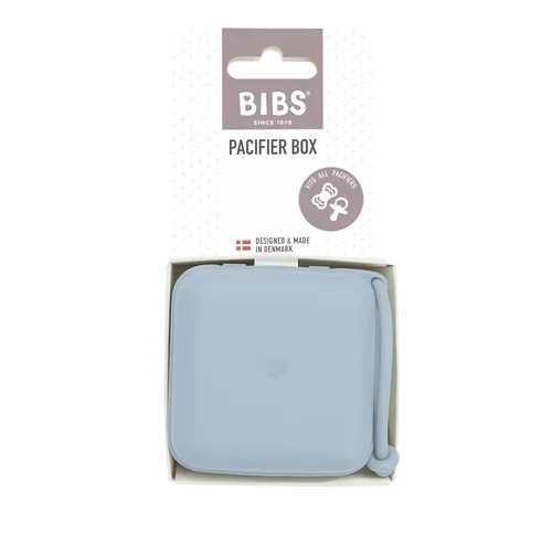 Vista 6 de BIBS Caja de chupete con lazo para almacenar y transportar chupetes Material 100% libre de BPA Diseñado y fabricado en Dinamarca Azul bebé