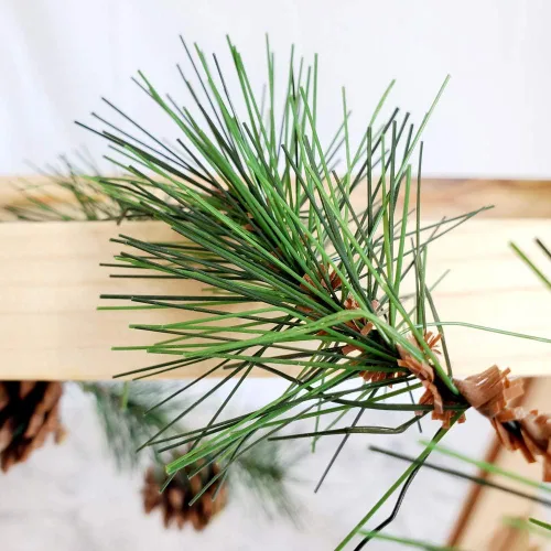 Vista 5 de Guirnalda de cono de pino de 8 pies para decoración navideña