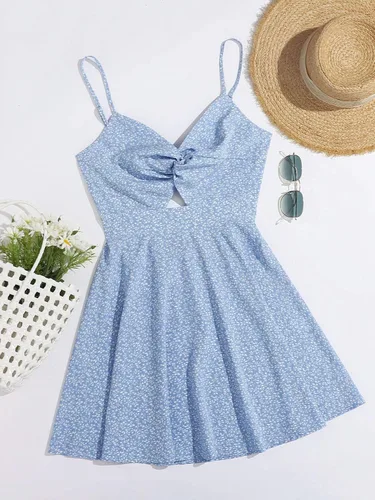 Vista 5 de Floerns - Vestido corto acampanado con estampado floral, parte delantera torcida, estilo bohemio para mujer