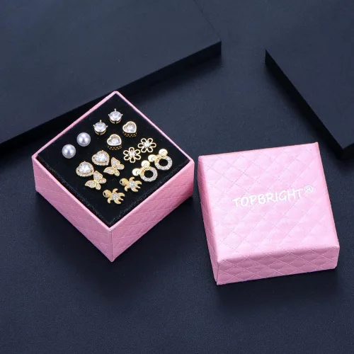 Vista 5 de TOPBRIGHT 8 pares de aretes hipoalergénicos de plata de ley 925, aretes de tuerca de corazón blanco con circonita cúbica pequeña mariposa