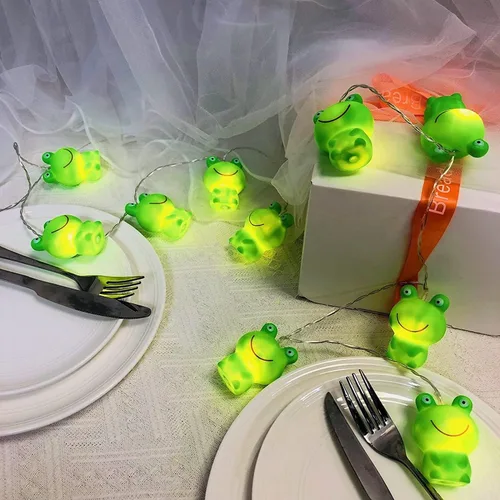 Vista 3 de Guirnalda de luces con forma de rana con enchufe USB y funciona con pilas, para jardín, dormitorio de los niños, árbol de Navidad, decoración
