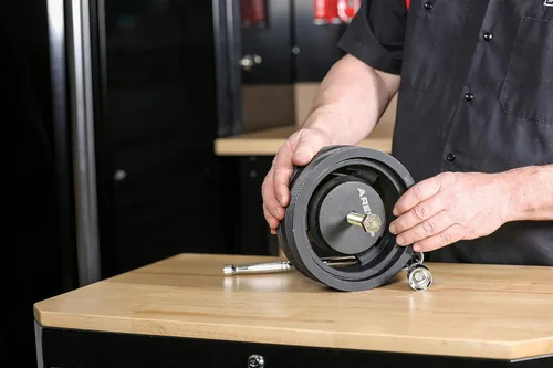 Vista 5 de ARES 15085 - Extractor de equilibrador armónico para GM - Extractor de equilibrador armónico de perfil bajo permite un fácil acceso y servicio