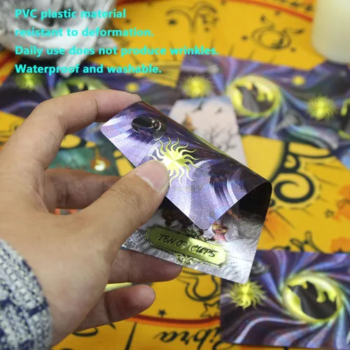 Vista 3 de Tarjetas de tarot con instrucciones (idioma español no garantizado), 78 para principiantes, PVC, impermeables, antiarrugas, lámina dorada de lujo
