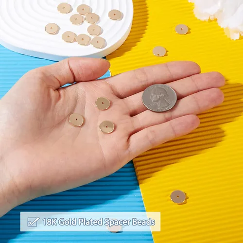 Vista 5 de Craftdady 50 cuentas redondas planas chapadas en oro de 18 quilates de latón galvanizado de 0.394 pulgadas para hacer joyas agujero: 0.059 pulgadas