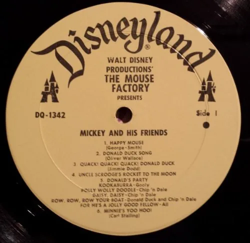 Vista 3 de Walt Disney Productions' The Mouse Factory Presents Mickey and His Friends