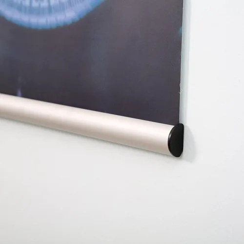 Vista 7 de Juego de póster de aluminio anodizado plateado (para póster de 72 pulgadas de ancho)