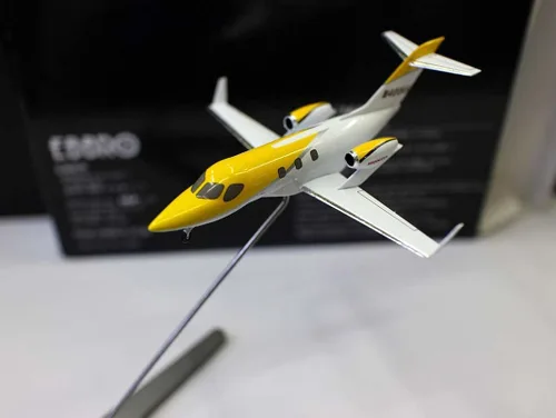 Vista 3 de Ebbro para Hondajet Private Business Jet Yellow 1/144 fundido a presión Avión Modelo Avión