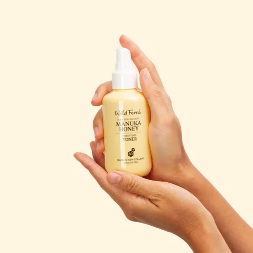 Vista 4 de Wild Ferns Tónico purificador de miel de manuka, 93% natural, 4.7 fl oz