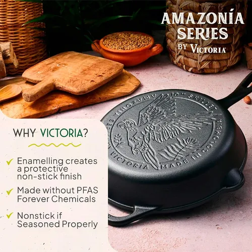 Vista 2 de VICTORIA Cast Iron Enameled Amazonia Macaw Induction Frying Pan 25 cm