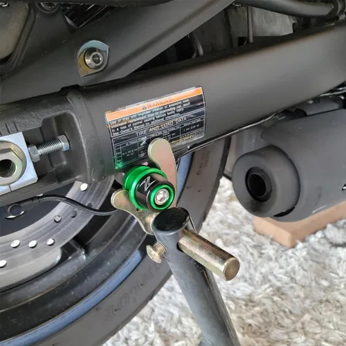 Vista 2 de Carretes Deslizadores de brazo oscilante M8 para motocicleta, tornillo de soporte de brazo oscilante CNC, soporte de basculante Paddock compatible