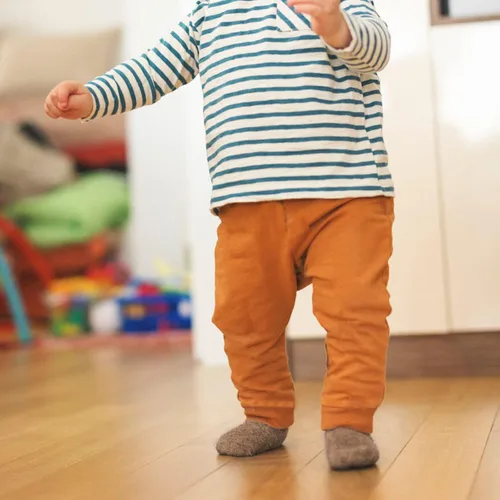 Vista 6 de 12 pares de calcetines de algodón antideslizantes para bebés, calcetines tobilleros para bebés y niños pequeños