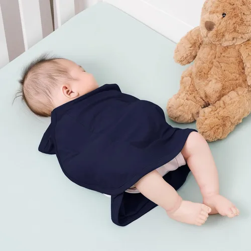 Vista 4 de Paquete de 3 envolturas para recién nacido, correa ajustable para dormir para bebés, tela transpirable que absorbe la humedad para evitar