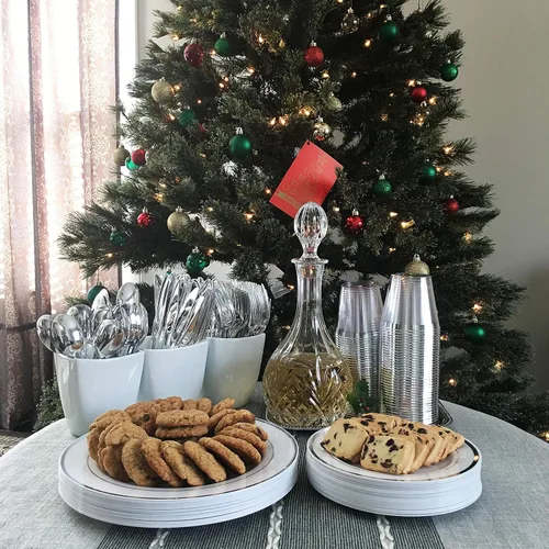 Vista 9 de Placas plásticas y cubertería de plata JL primer 125 pieza para 25 huéspedes, pesados platos de plástico desechables borde de plata y cubiertos