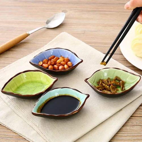 Vista 4 de 4 cuencos creativos en forma de hoja de cerámica para salsa de soja, platos de frutas pequeñas, postre aperitivo, platos para servir, vajilla