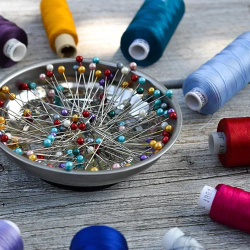 Vista 7 de Benvo 250 alfileres de costura con cabeza de perlas de plástico, alfileres rectos para acolchar de 1.496 in, cabezales de bolas multicolor con caja