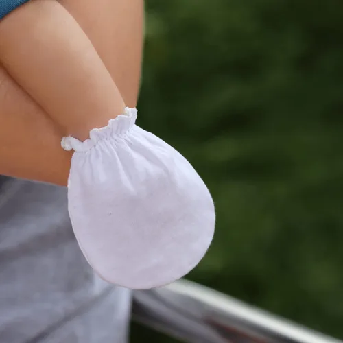 Vista 2 de RATIVE Guantes de algodón para recién nacido, antiarañazos, para niños y niñas de 0 a 6 meses