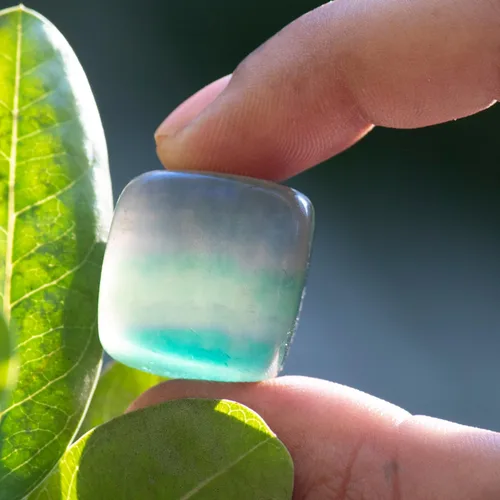 Vista 12 de Crocon Piedra de sangre de lujo de 1 libra, piedras y cristales a granel de más de 2000 quilates, kit de cristal natural para curación de Reiki