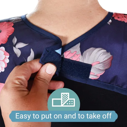 Vista 3 de Celley 3 Pack Adult Bibs for Eating with Crumb Catcher Washable and Reusable Clothing Protectors for Elderly Women