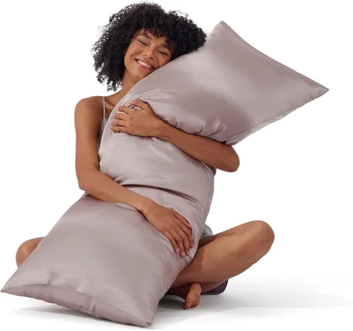 Vista 30 de Bedsure Paquete de 2 fundas de almohada de satén similares a las fundas de almohada de seda tamaño estándar, funda de almohada para mujeres que