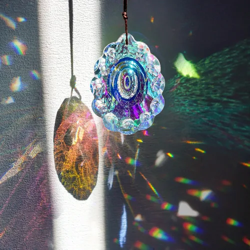 Vista 2 de 76mm Prisma de Pavo Real de Cristal Colorido Atrapasueños de Arco Iris Colgante Fabricante, Prismas de Cristal Colgantes para Ventanas, para Feng