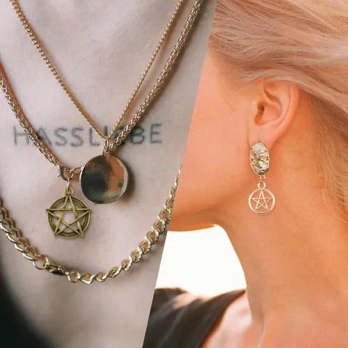 Vista 5 de 70 dijes mixtos de estrella de pentáculo, luna, pentagrama, bruja, colgantes, protección de aleación vintage, dijes de la suerte para bricolaje