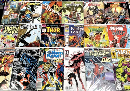 Vista 3 de Paquete de Regalo de Libros de Cómics Premium - Colección de 24 - SOLO MARVEL - Bolsa de Ataque de Cómics de Superhéroes