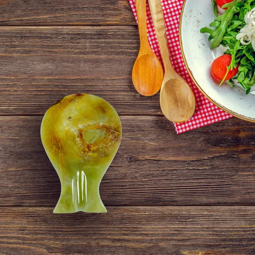 Vista 6 de Soporte para cuchara de cristal de calcita verde hecho a mano de lujo para encimera de cocina, el mejor soporte para espátula para accesorios