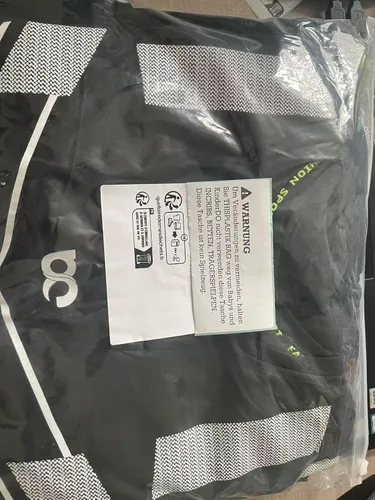Vista 4 de BOOMCOOL 5 piezas de ropa de gimnasio para hombres, conjuntos de entrenamiento