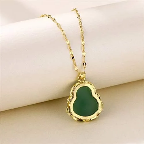 Vista 5 de Collar con colgante de buda risa de la buena suerte chapado en oro de 18 quilates con cadena de amuleto de calcedonia