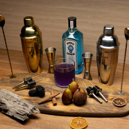 Vista 2 de Juego de coctelera: 7 piezas de acero inoxidable de 25.3 onzas Martini Shaker Mixology Bartender Kit Herramientas de bar profesionales perfectas