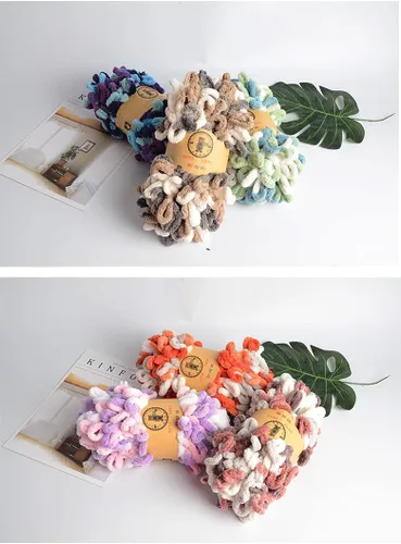 Vista 2 de Hilo grueso de chenilla con lazo para los dedos para tejer a mano (marfil, coral y café)