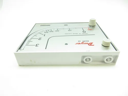 Vista 4 de DWYER Modelo 25 Mark II Manometer -0.05-0-3IN-H2O D599980