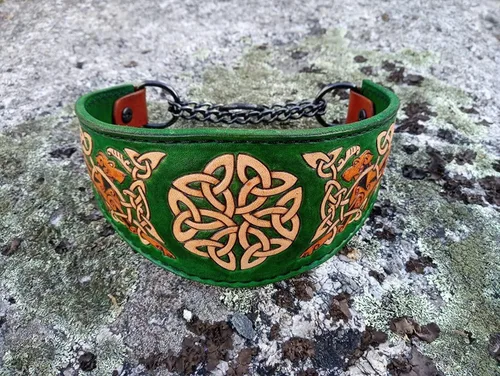Vista 3 de Celtic Irish Wolfhound Tapered Leather Martingale Collar, Padded Leather Dog Collar, Handmade 3D Genuine Leather Dog Collar, Airbrush Art, Custom