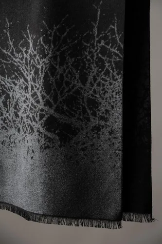 Vista 5 de CUDDLE DREAMS Bufandas de seda para hombres para el invierno, 100% seda de morera cepillada, lujosamente suaves y cálidas, empaquetadas en una caja