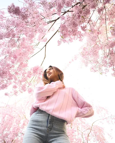 Vista 6 de Nikon NIKKOR Z 28mm f/2.8 Compact standard prime lens for Z series mirrorless cameras Nikon USA