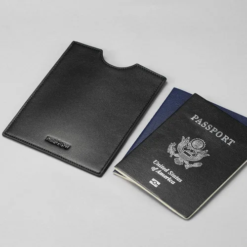 Vista 2 de HISCOW Funda minimalista para pasaporte - Piel de becerro italiana, Negro -, Minimalista
