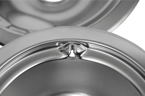 Vista 3 de Kitchen Basics 101: Fabricado en los Estados Unidos, paquete de 4 (2) cuencos de goteo de 6 pulgadas y (2) de 8 pulgadas de cromo de repuesto