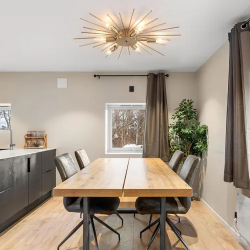 Vista 9 de Jaycomey Lámpara de Techo Sputnik de 6 Luces Montaje al Ras Dorada Luces de Techo Modernas Tipo Fuegos Artificiales de Metal Candelabro de Mediados