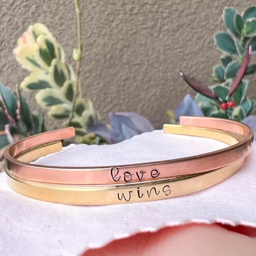 Vista 6 de ABBECIAO Pulsera delgada de cobre macizo, acabado para estampado y grabado de metal, 1/8" x 6"- 14ga. Paquete de 6