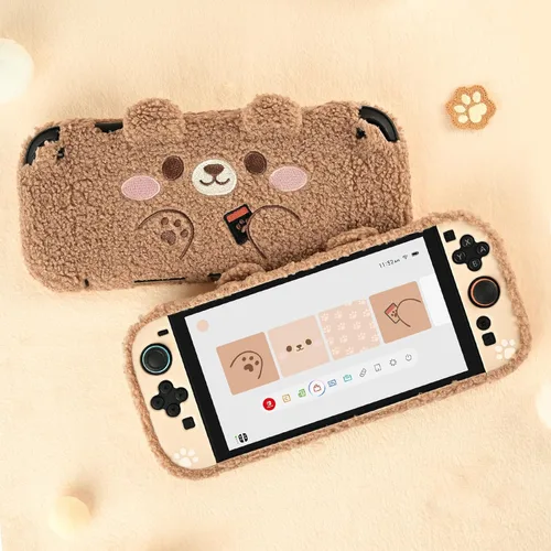 Vista 6 de GeekShare Estuche de peluche compatible con Switch 2 (2025), cubierta protectora NS2 para consola Switch y controlador de agarre tipo oso de peluche