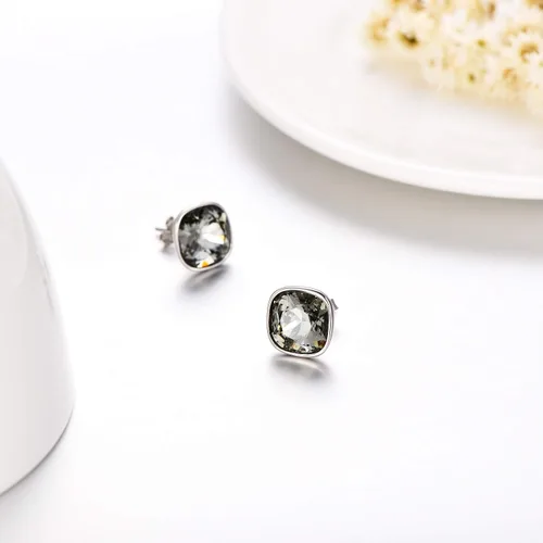 Vista 4 de AOBOCO Square Stud Earrings 925 Sterling Silver Diamond Cut Cubic Zirconia Essential Crystal CZ Screw Back Stud Earrings for Women Her